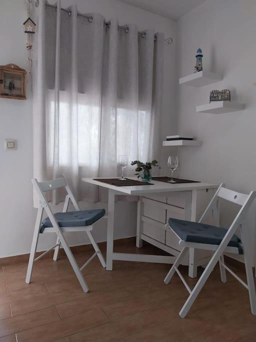 La Casita De Lis Apartment *